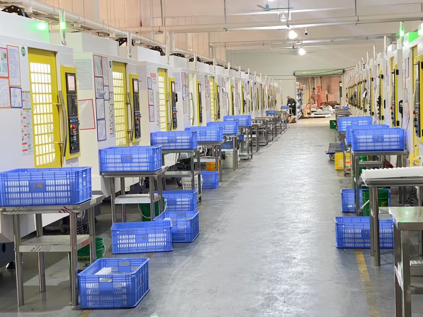 Bulk Aluminum Cases: Why They're the Smart Choice for Equipment Protection